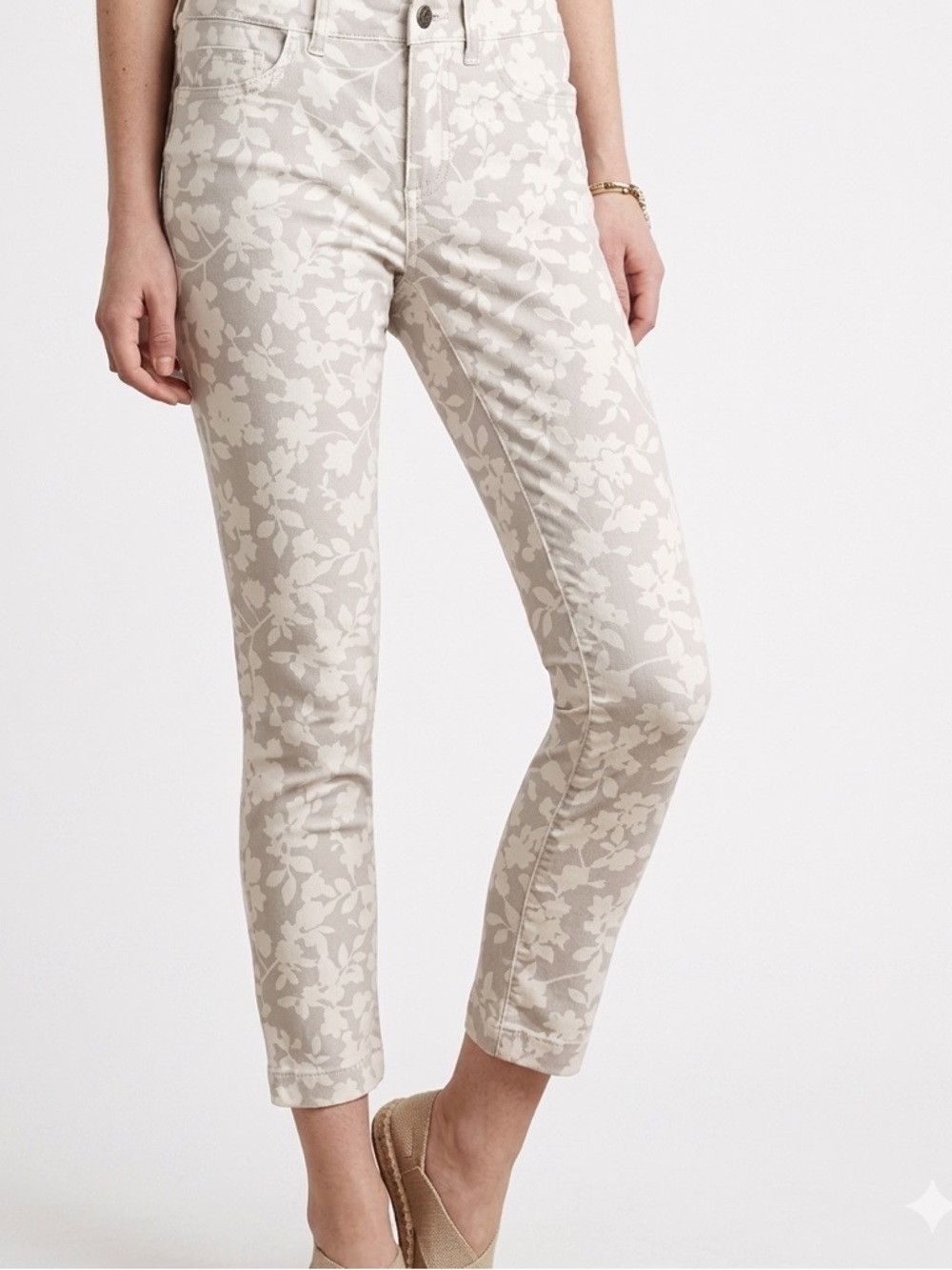 Anthropologie | Pilcro | Fit Stet Floral Cropped Jeans | Sz 28